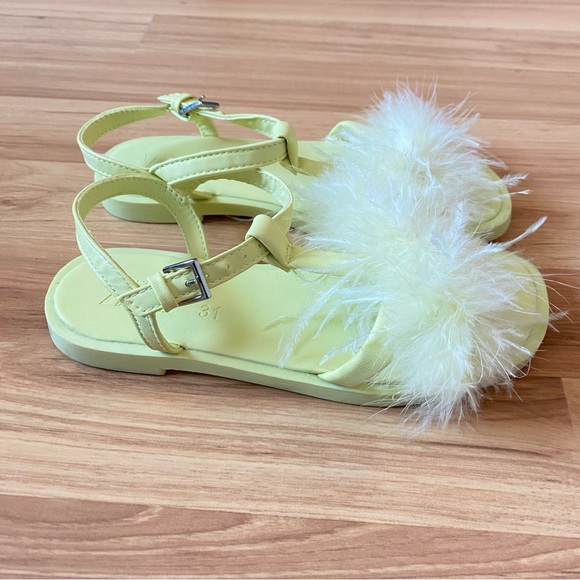 Zara Girls Feather Sandals in Lime Green-Size 13.5 - Picture 3 of 8